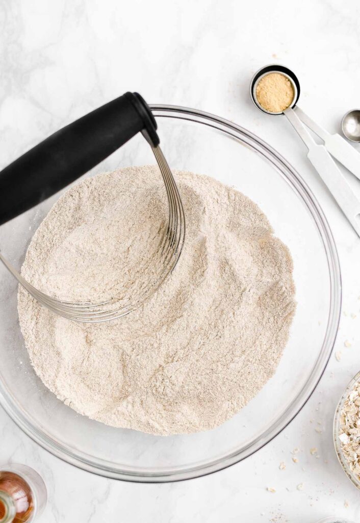 Healthy Baking - Healthy Gingerbread Oatmeal Scones 13 gingerbread oatmeal scones 10