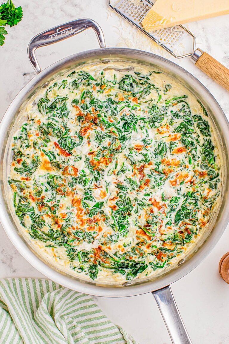 Creamed Spinach (Easy Thanksgiving & Holiday Side Dish)